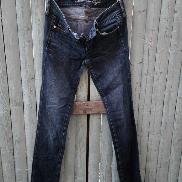 American Eagle Skinny Jeans | Size 4 Long | Viral Fit - Picture 2 of 4